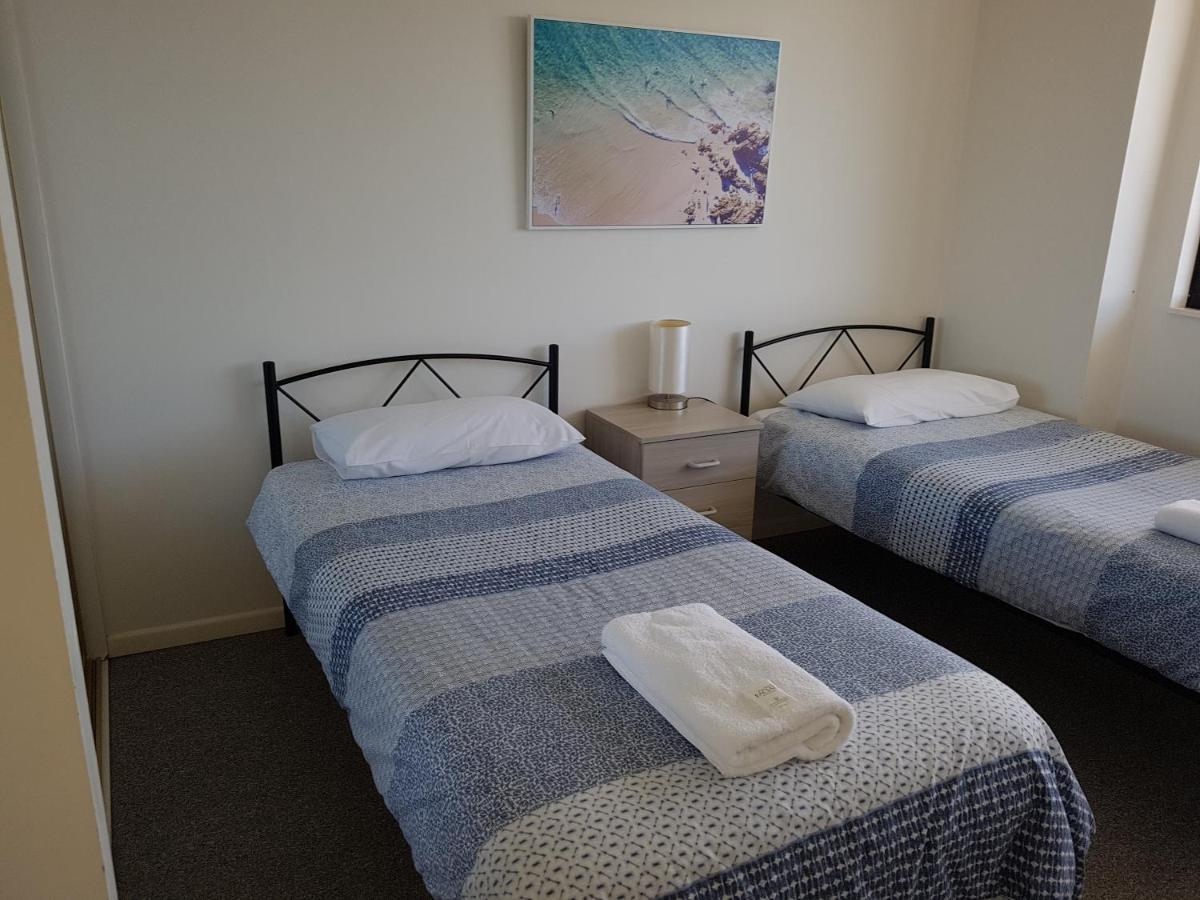 קלונדרה Burgess @ Kings Beach Apartments מראה חיצוני תמונה