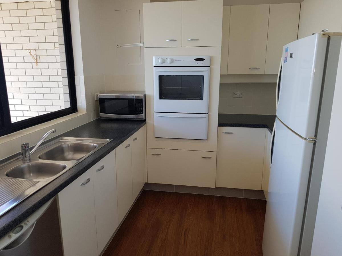 קלונדרה Burgess @ Kings Beach Apartments מראה חיצוני תמונה